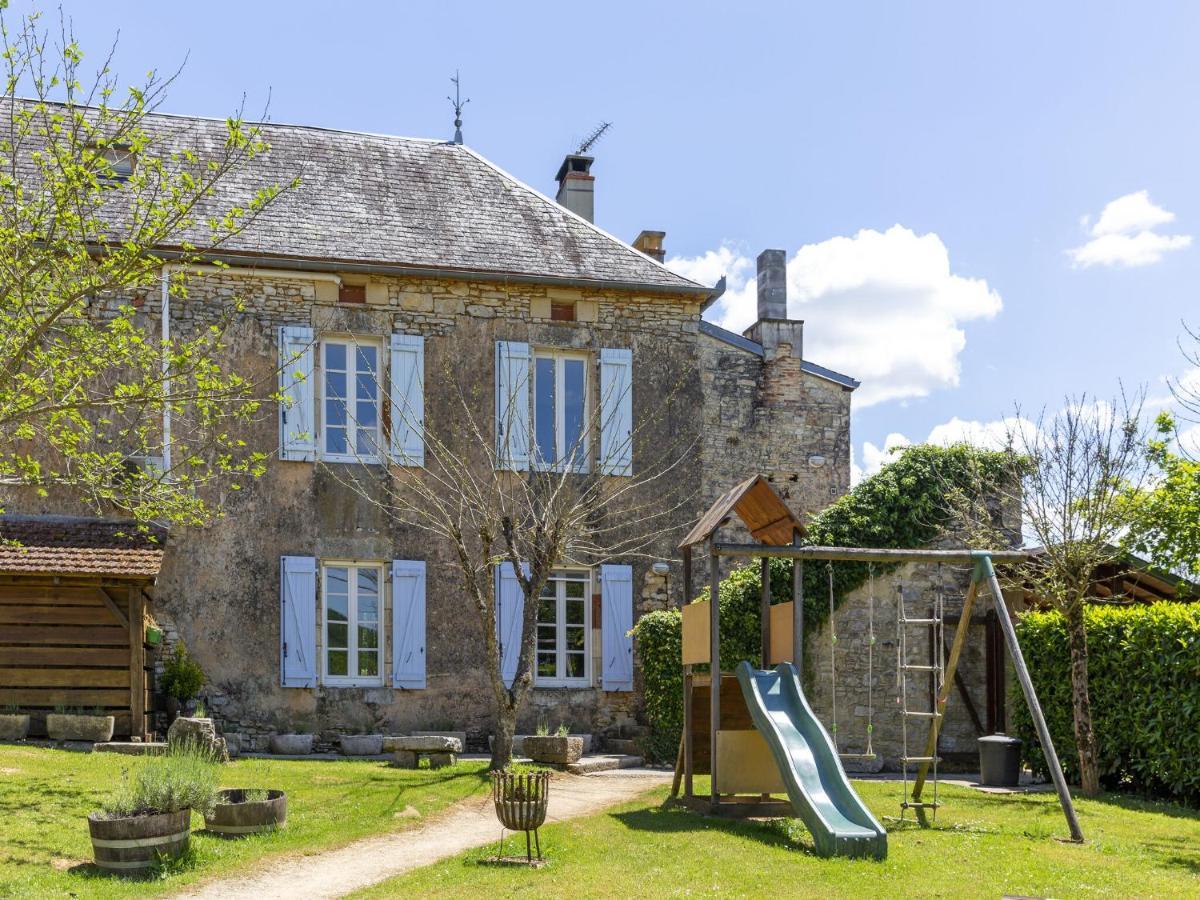 Splendid Holiday Home In D Gagnac With Heated Swimming Pool And Jacuzzi Dégagnac Kültér fotó